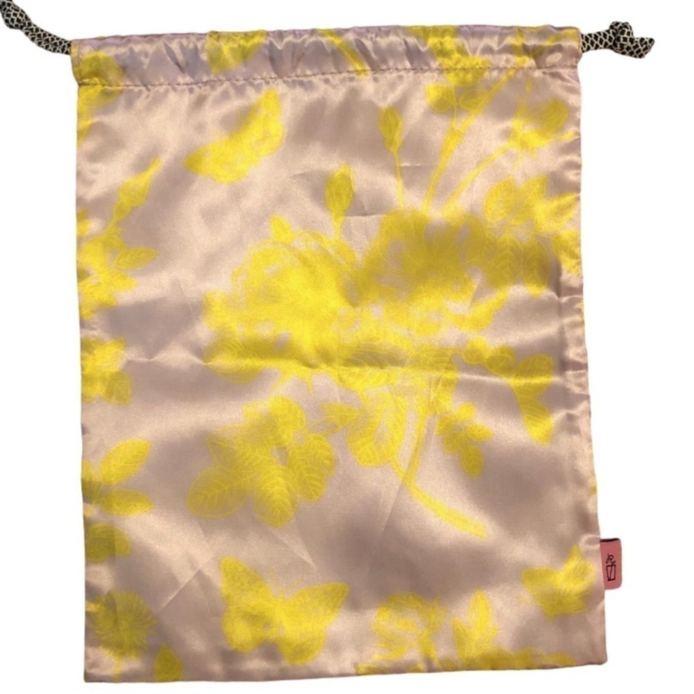 4 Pc. Assorted Ipsy Drawstring Bag Bundle - Picture 2 of 6